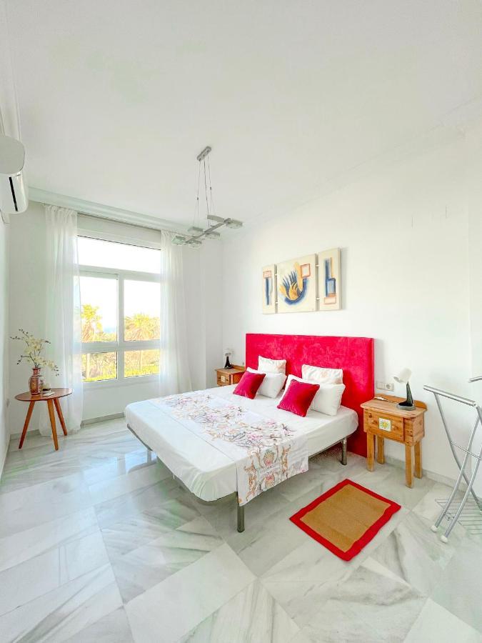 Modern Three-Level Apartment Near The Sea Benalmádena Exterior foto